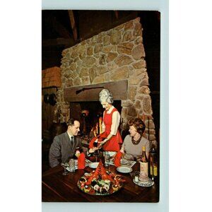 Postcard The Wayfarer jct rts 3 101 Manchester New Hampshire vintage